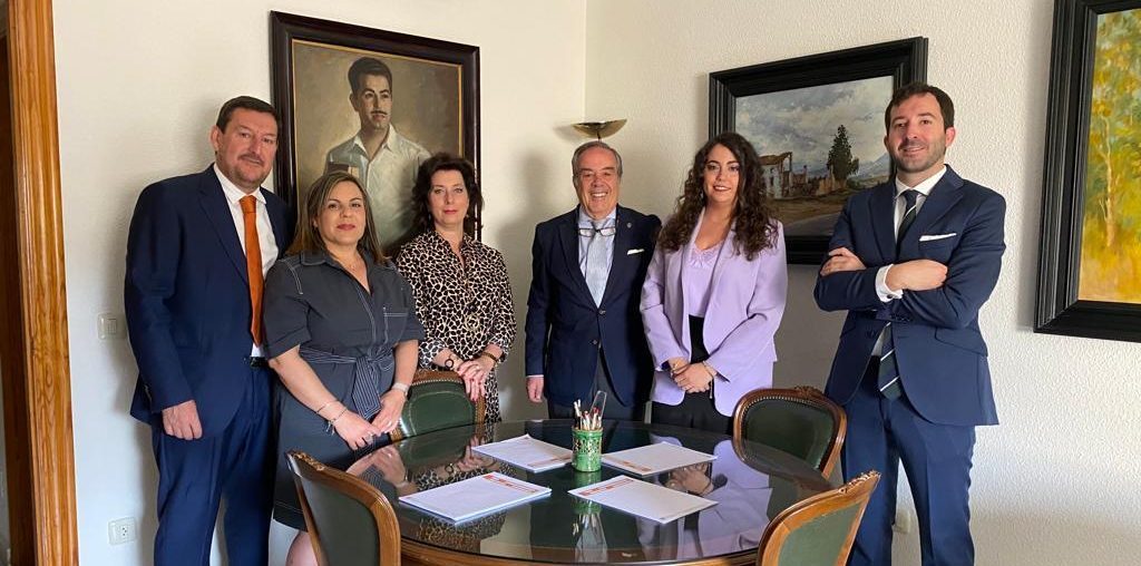 Nuestro-equipo-Baena-economistas